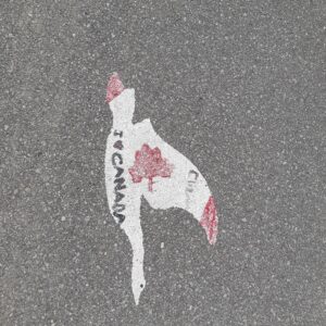 자전거 길에 아이들이 그린 그림