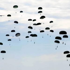 fayetteville-81136_960_720